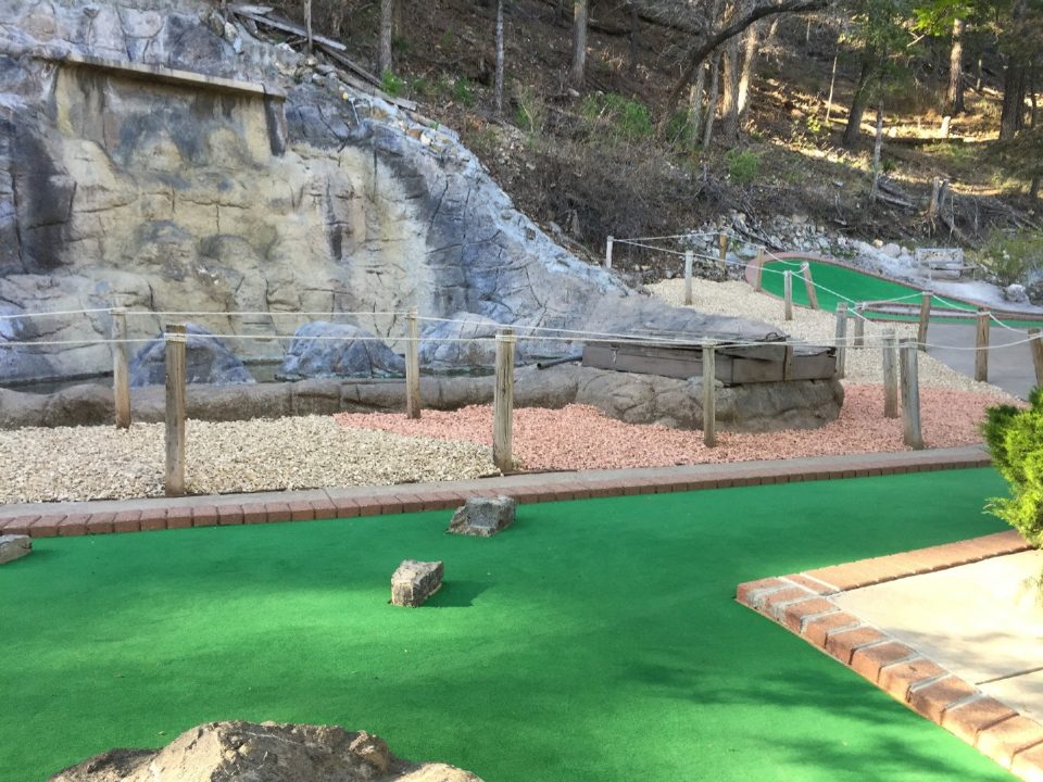 Miniature Golf - FunTrackers Family Park